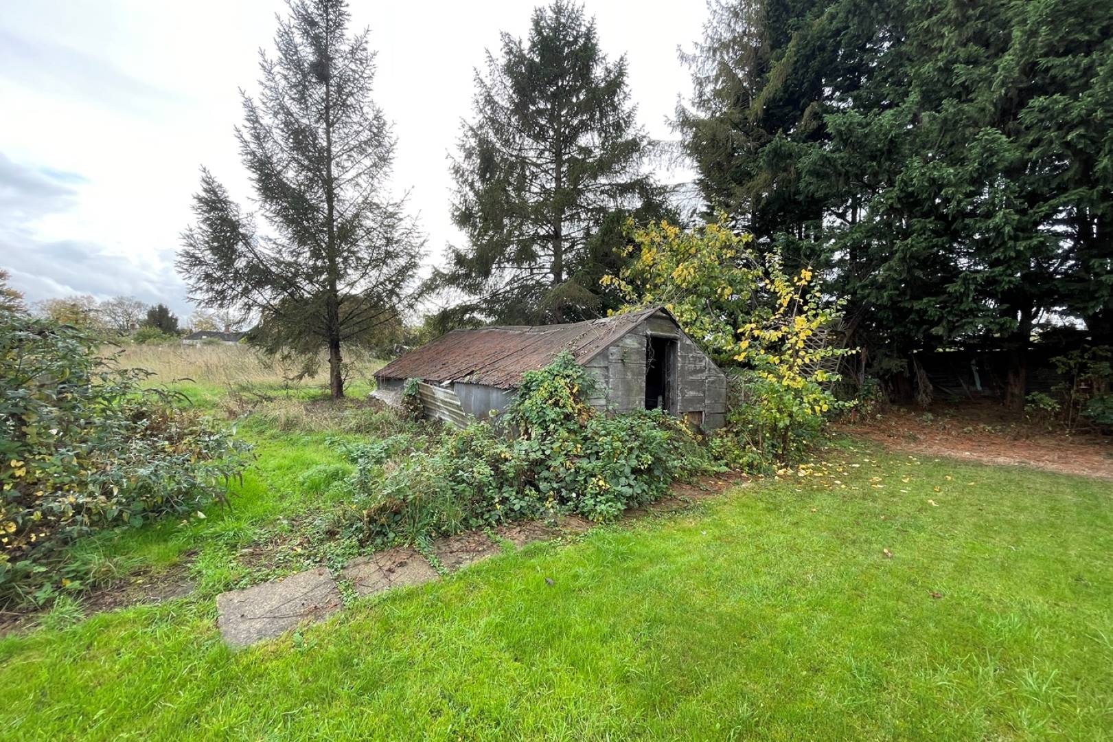 Development site at 45 Hillside Road, Wellingborough, NN8 4AW