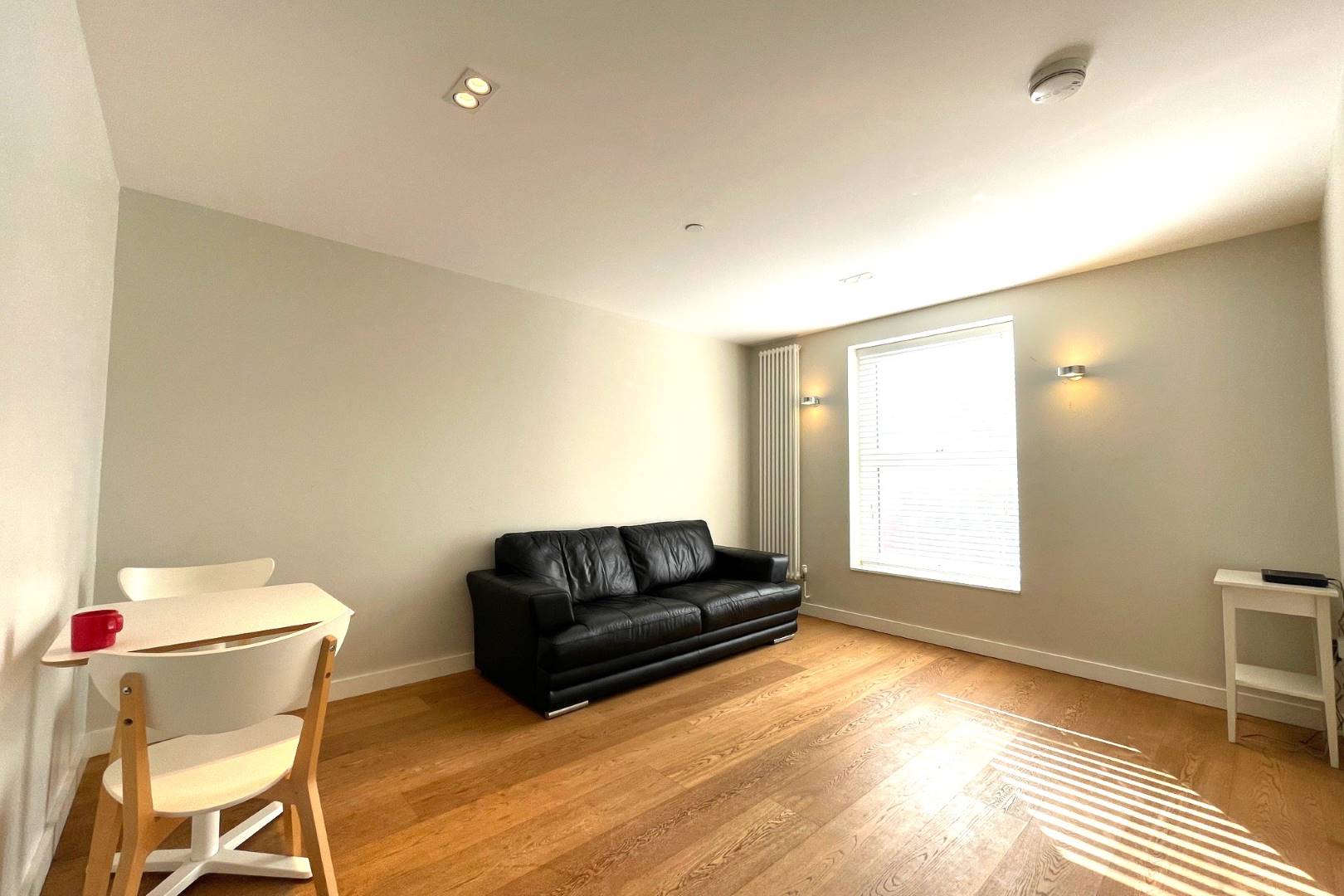 Flat 5, 258 Upper Fourth Street, Milton Keynes, MK9 1DP