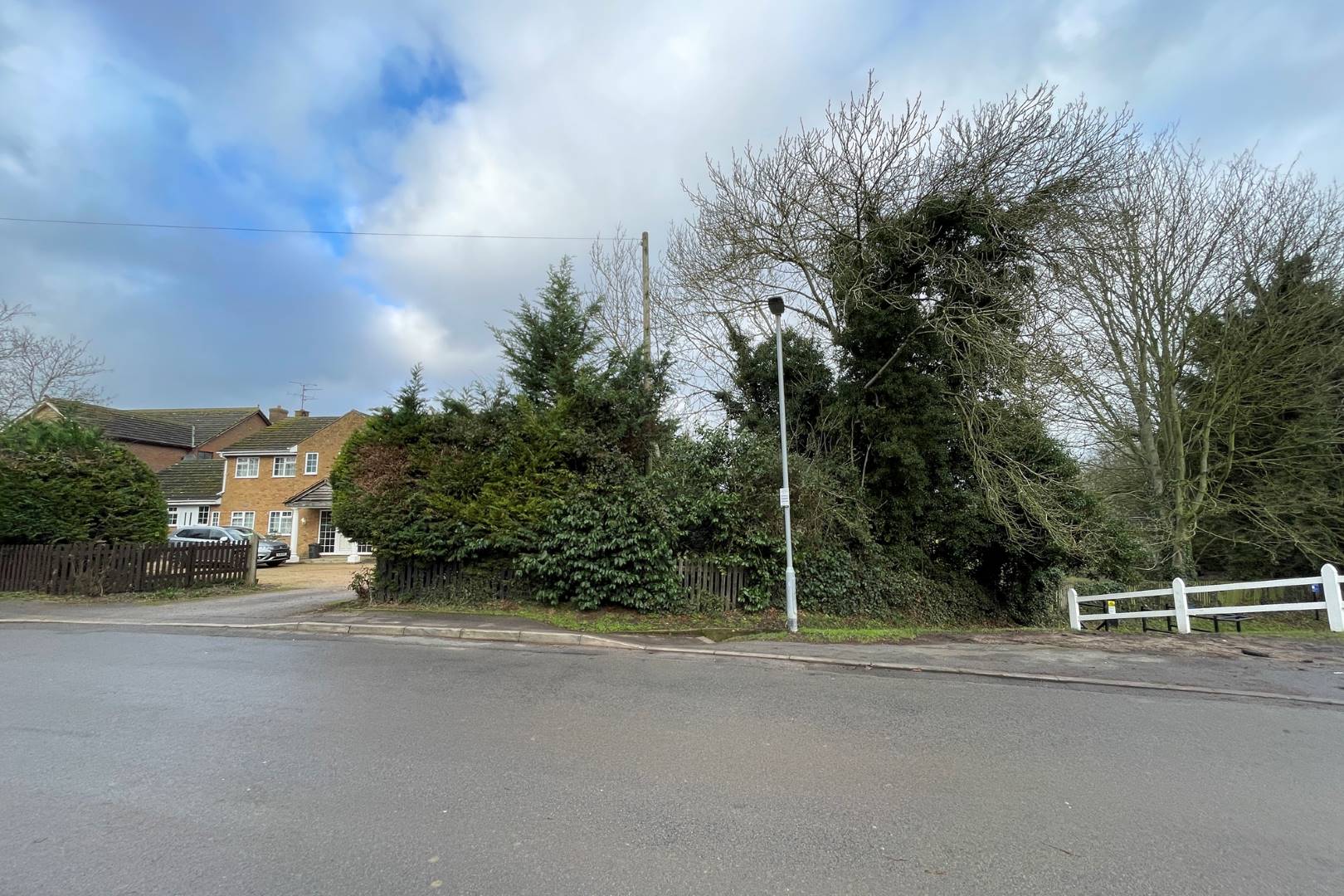 Land adjacent to 29 Bridge Road, Cosgrove, Milton Keynes, MK19 7JH