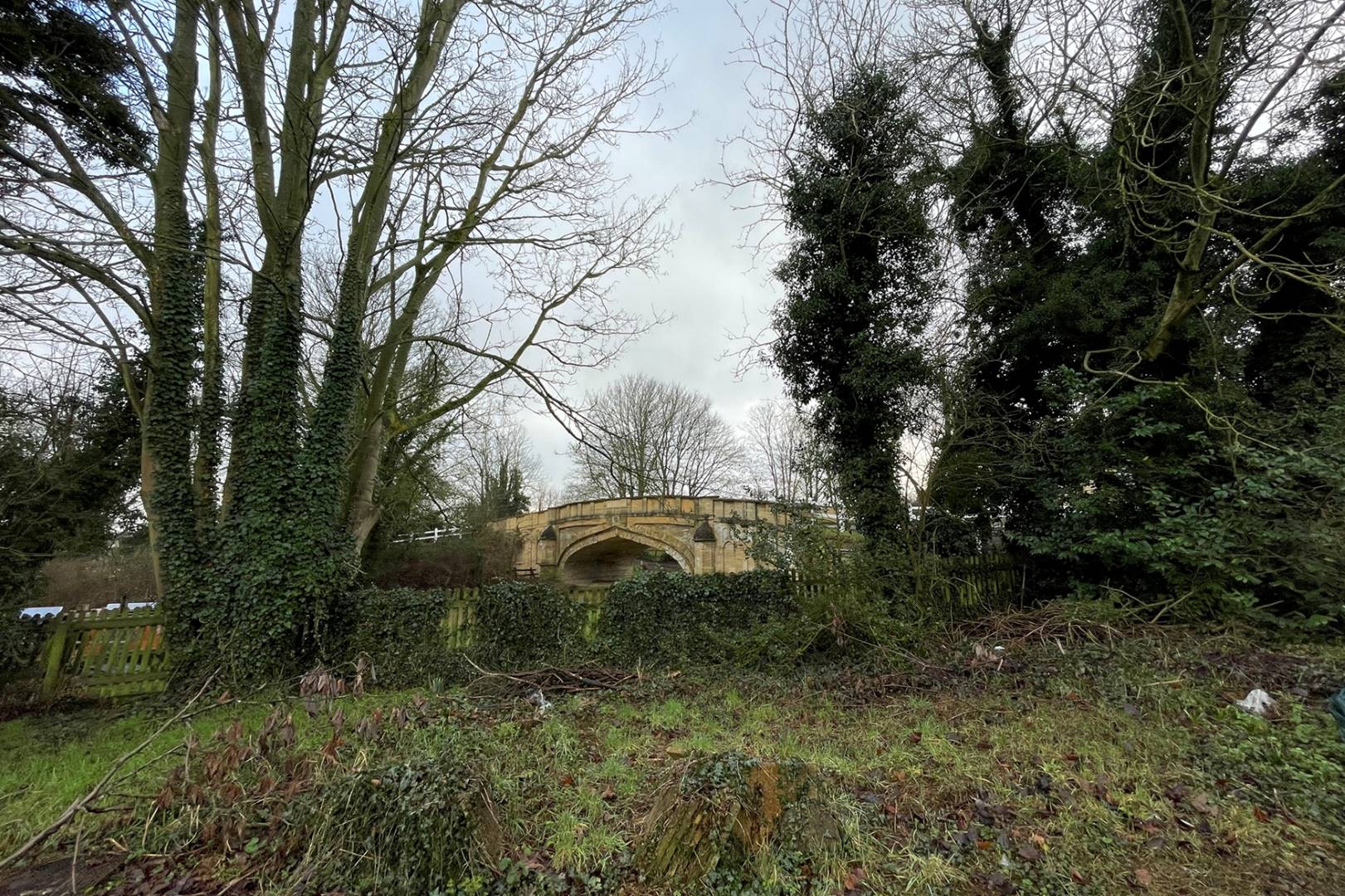 Land adjacent to 29 Bridge Road, Cosgrove, Milton Keynes, MK19 7JH