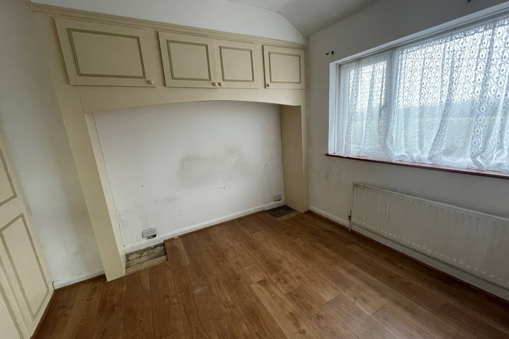 11 London Road, Little Irchester, Wellingborough, NN8 2EB