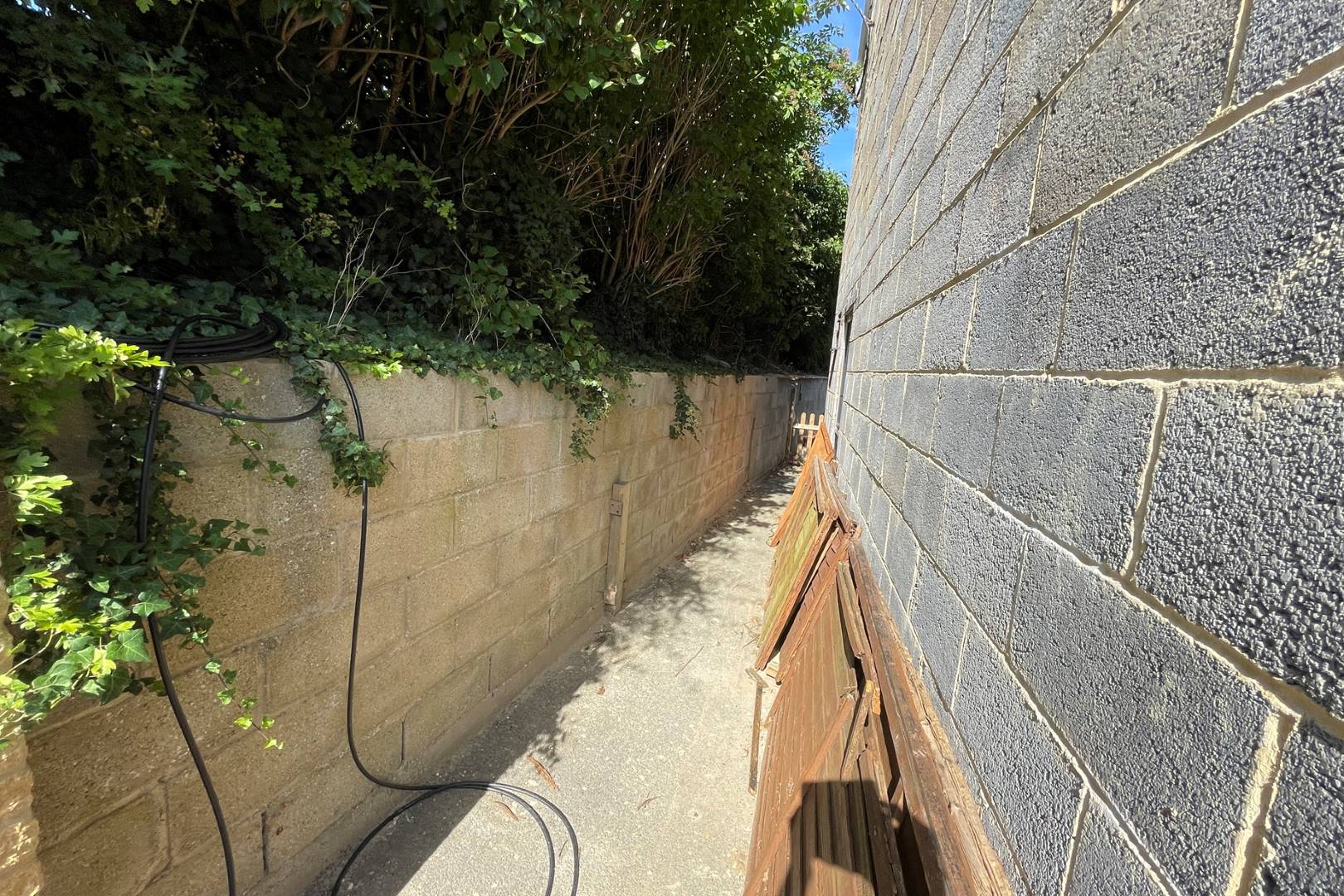 19 Witney Road, Long Hanborough, Witney, OX29 8BH