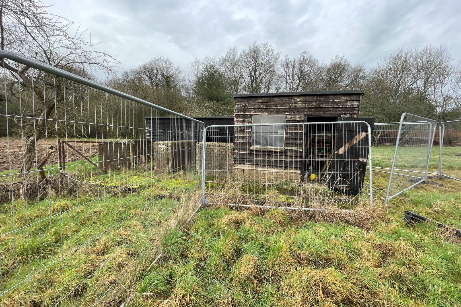 Shootersway Lodge, Shootersway, Wigginton, Tring, HP23 6JA