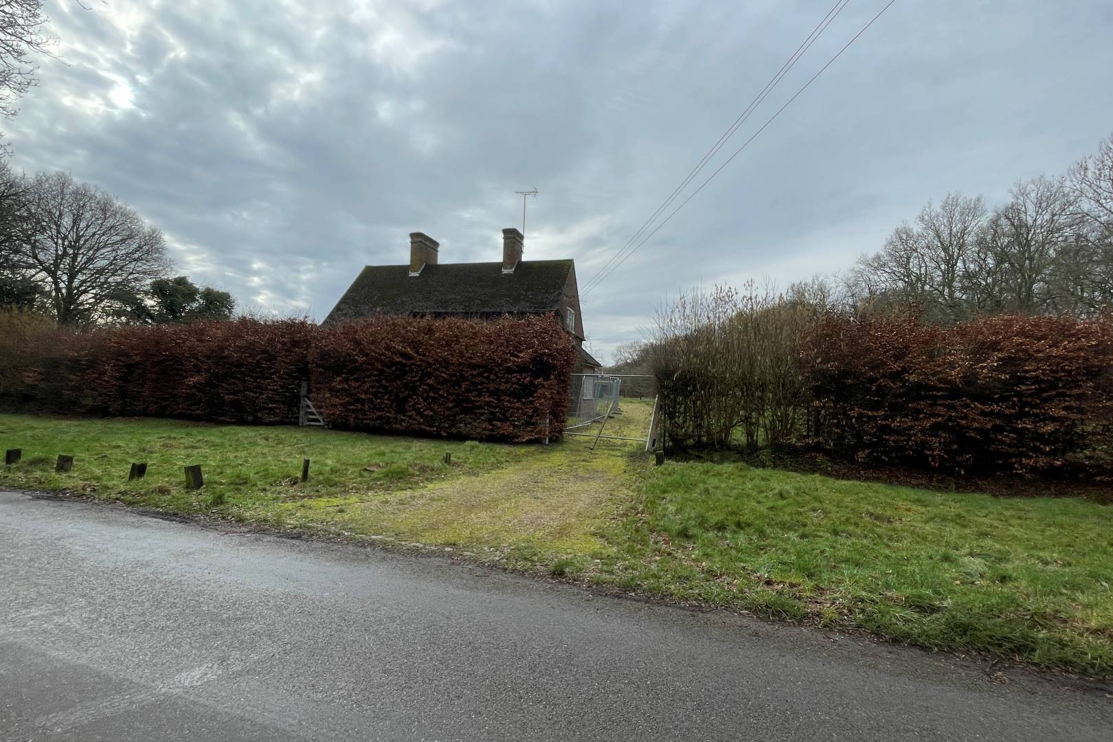Shootersway Lodge, Shootersway, Wigginton, Tring, HP23 6JA