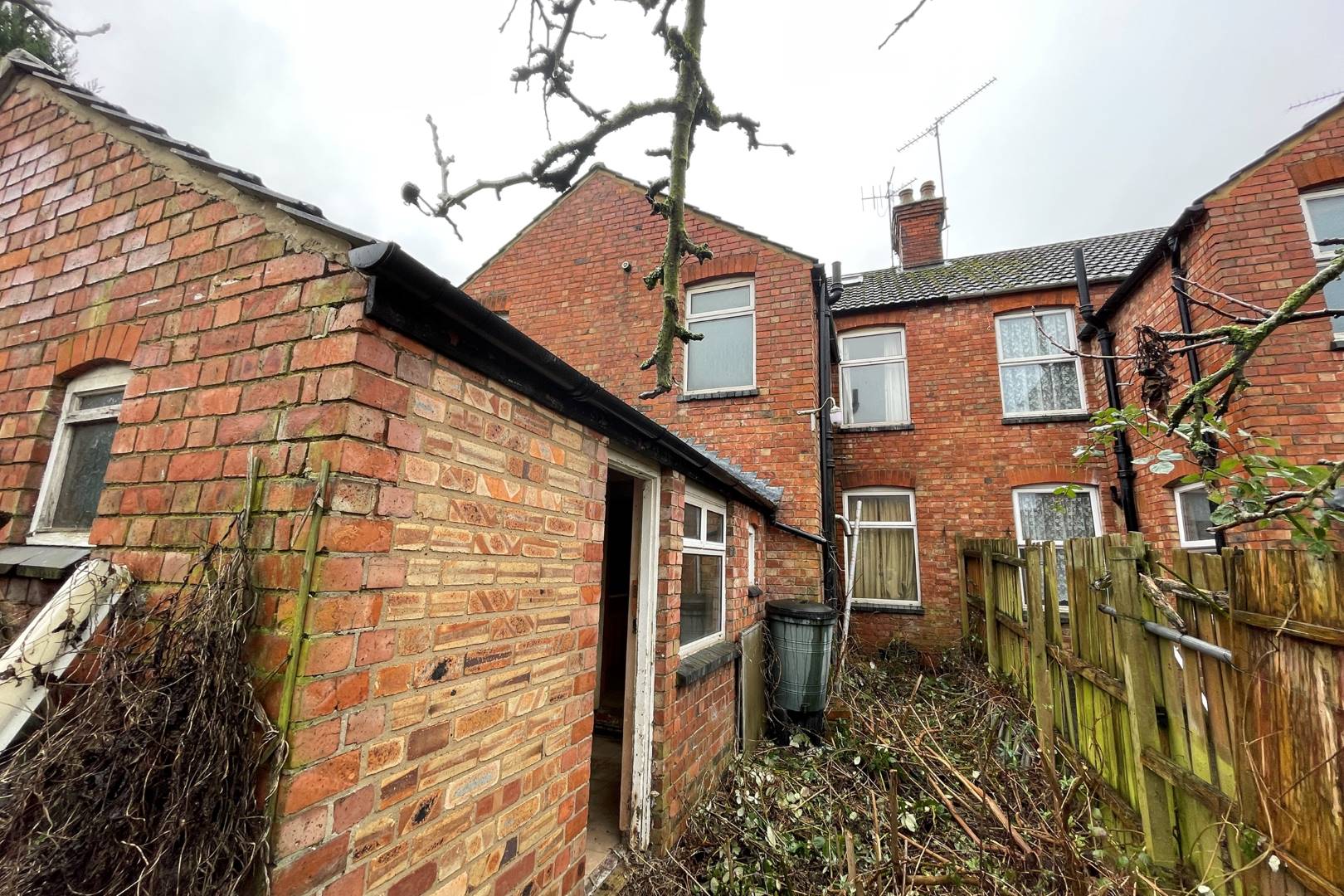 37 Pytchley Road, Rushden, NN10 9XB