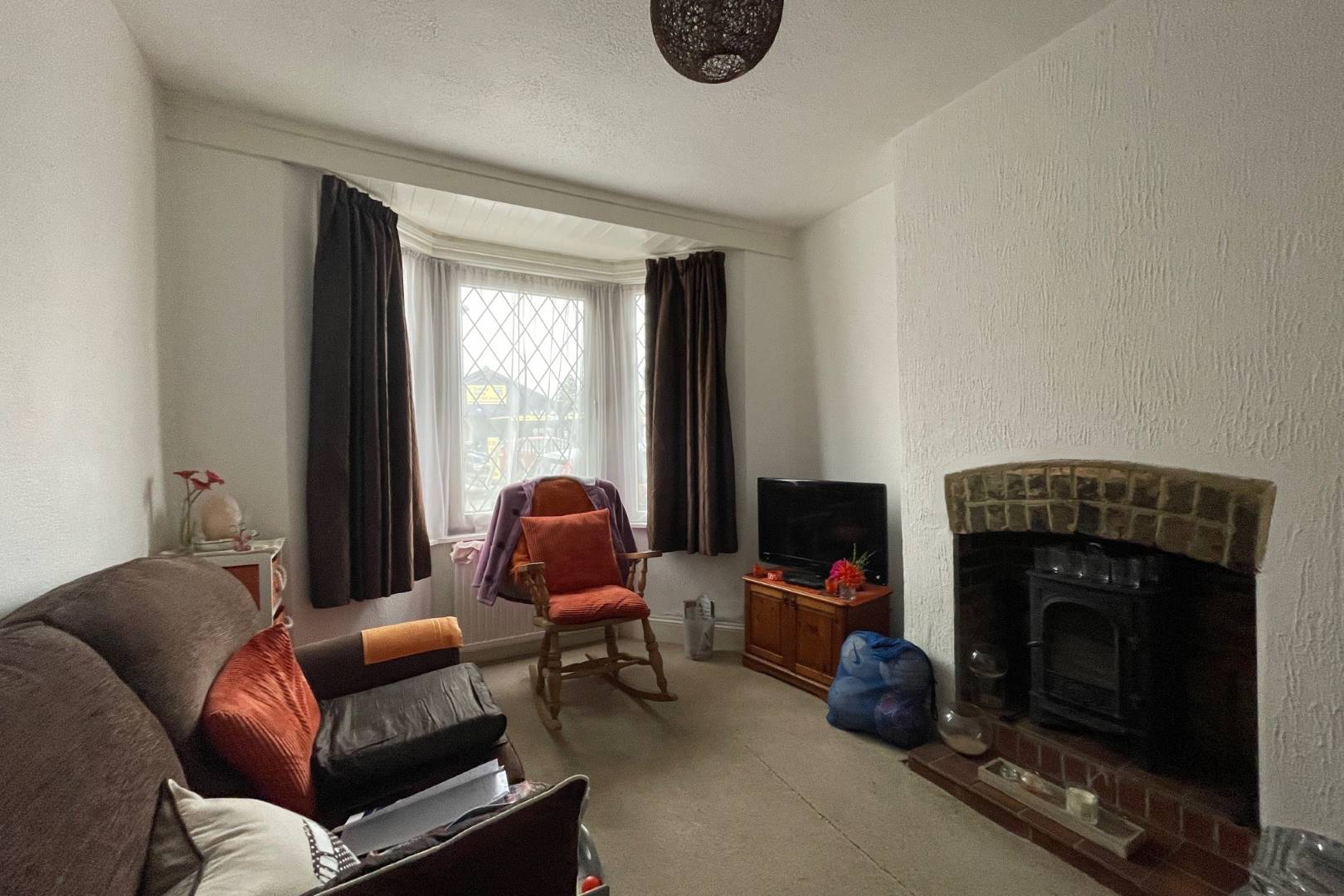 27 Tavistock Street, Bletchley, Milton Keynes, MK2 2PE