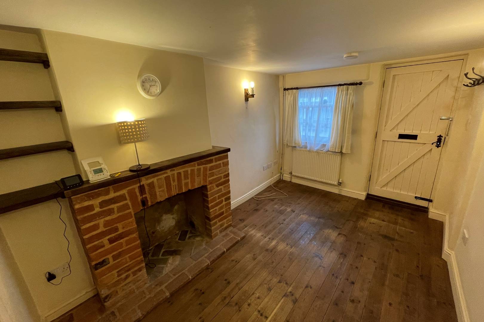 24 High Street, Buckingham, MK18 1NU