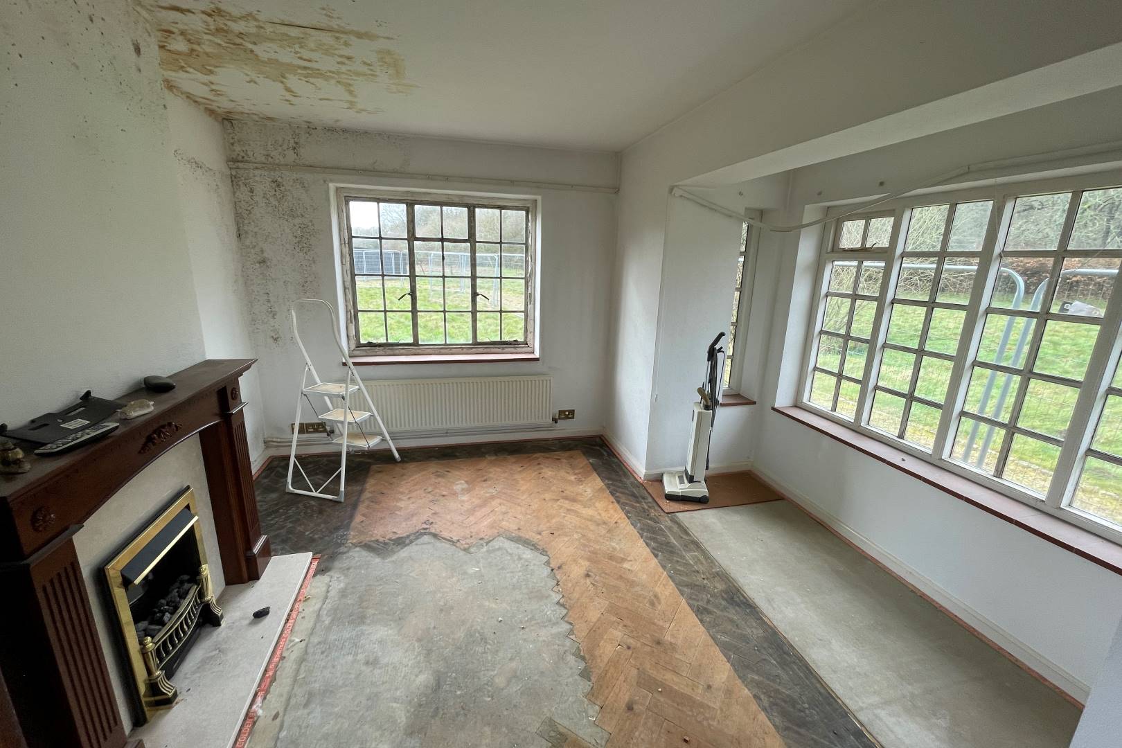 Shootersway Lodge, Shootersway, Wigginton, Tring, HP23 6JA