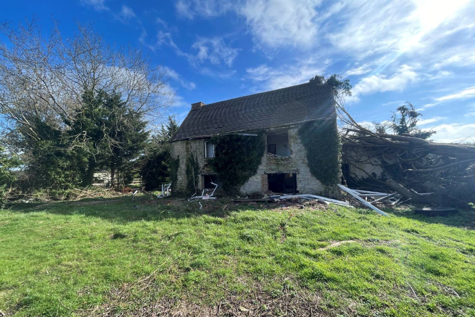 Building Plot at 43 Water Lane, Sherington, Newport Pagnell, MK16 9NP