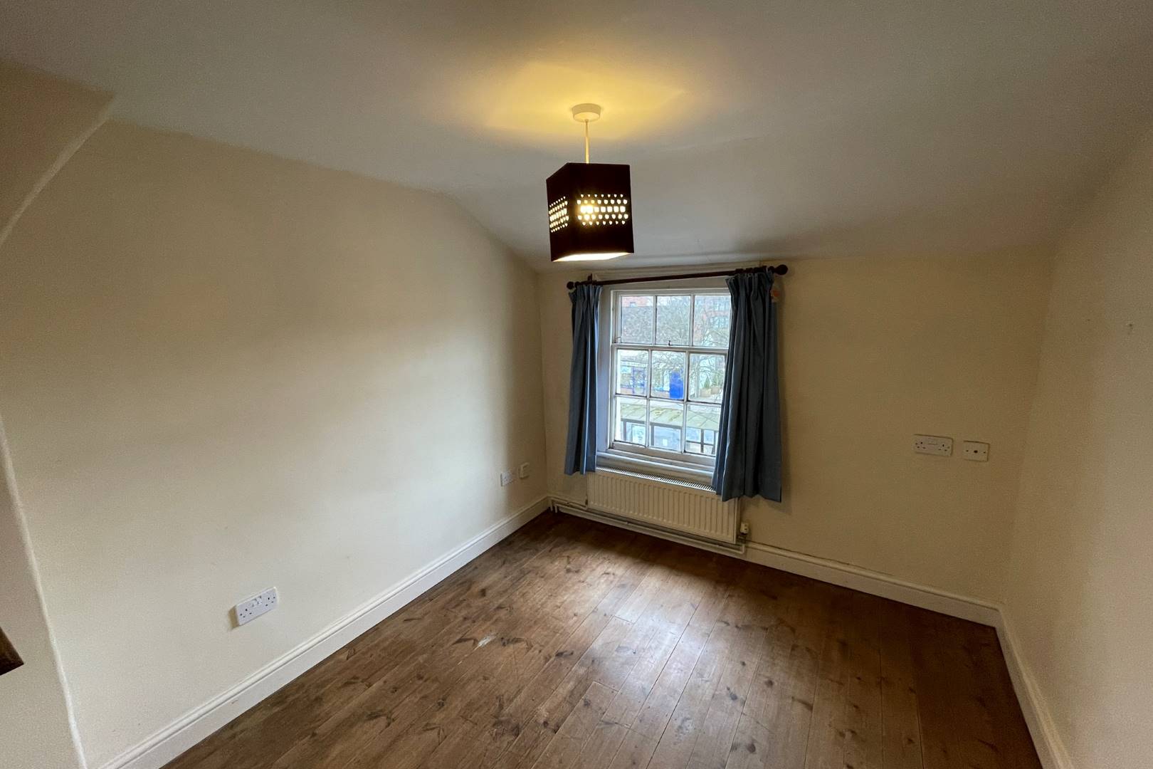 24 High Street, Buckingham, MK18 1NU