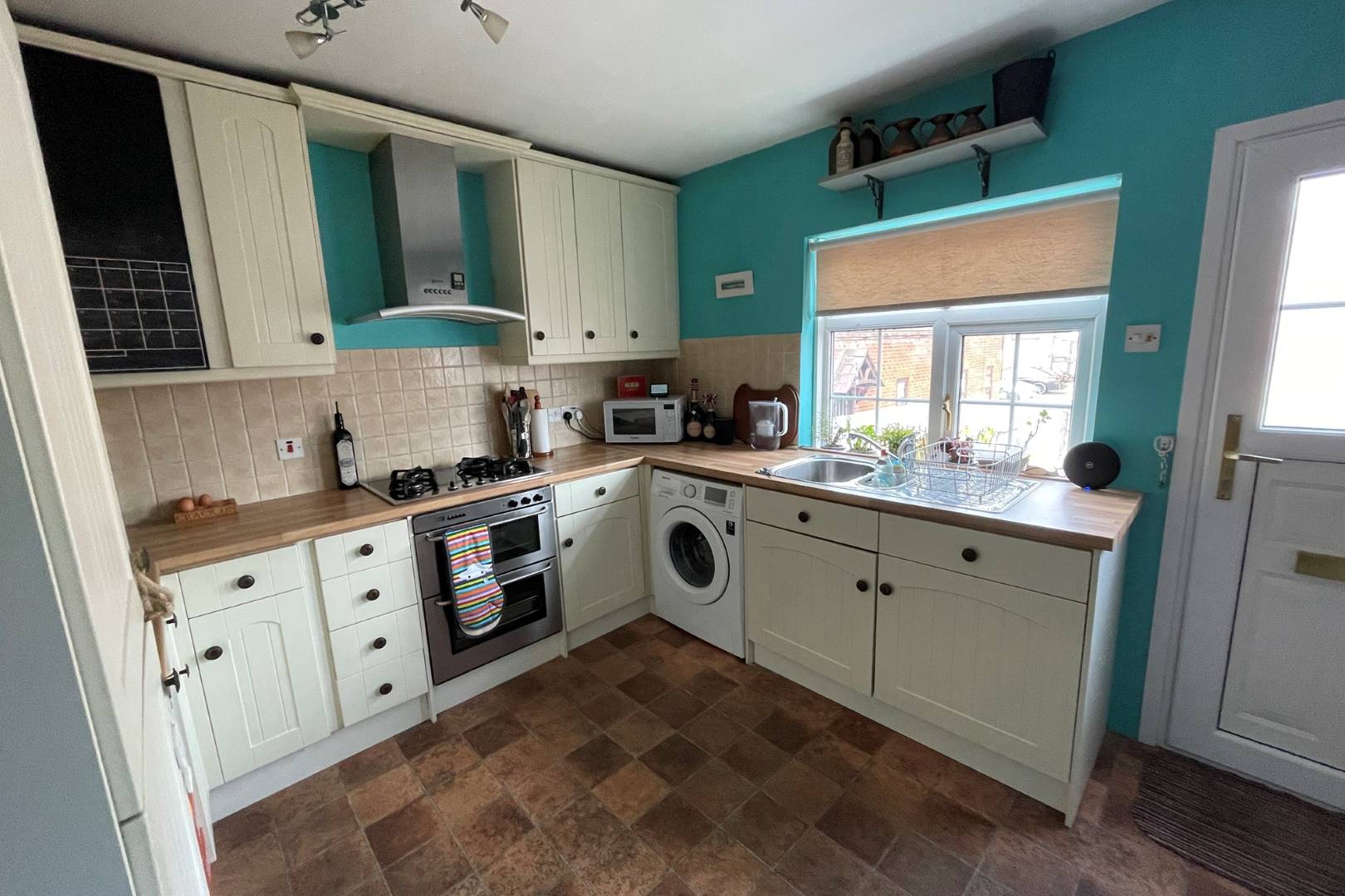 10 Churchfield Road, Chalfont St. Peter, Gerrards Cross, SL9 9EN