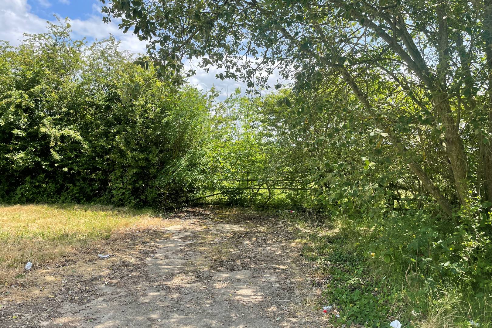 Land on the south side of Highfield Road, Oakley, Bedford, MK43 7TA