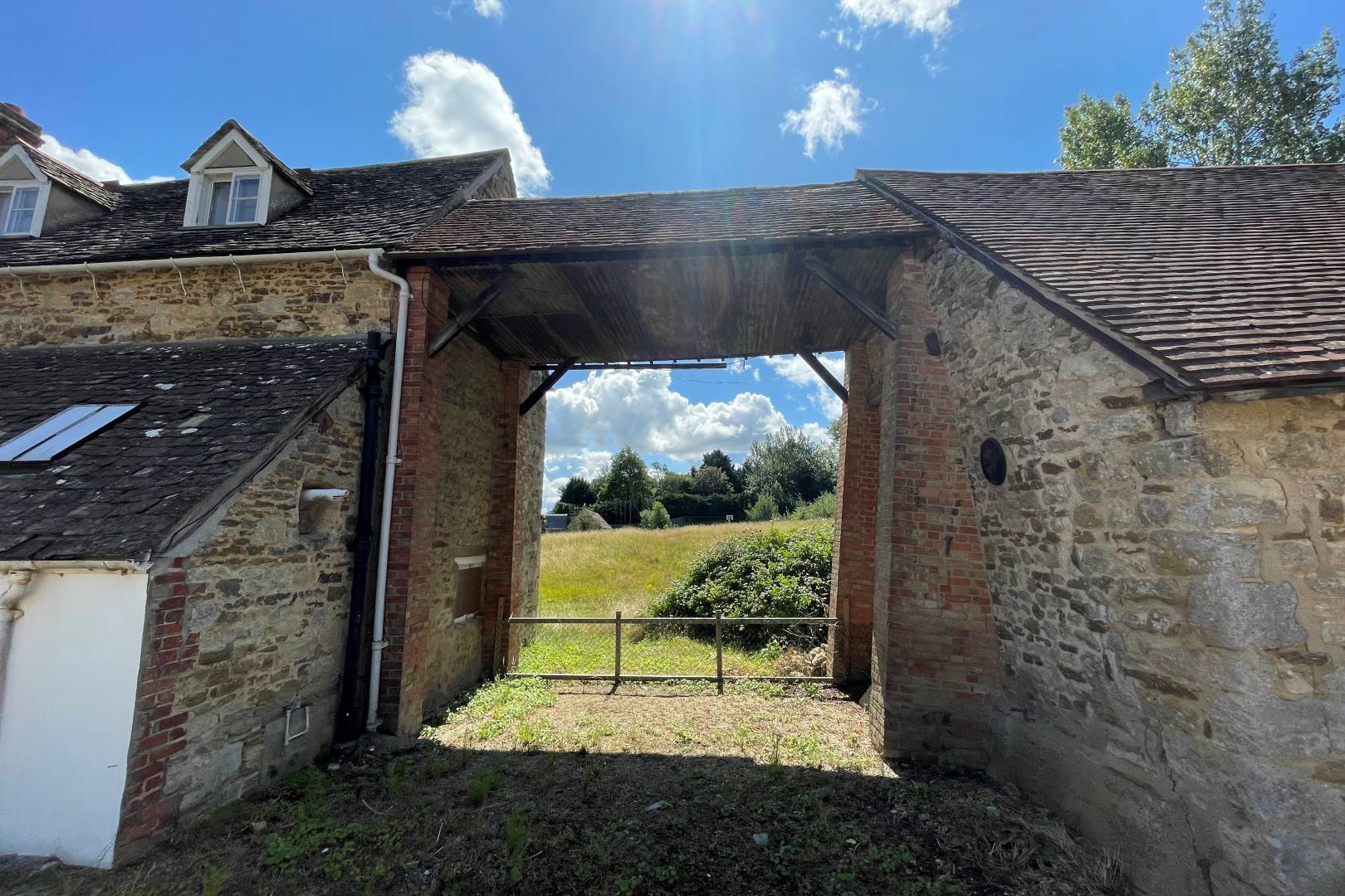 Manor Farm, North Hinksey Village, Oxford, OX2 0NA