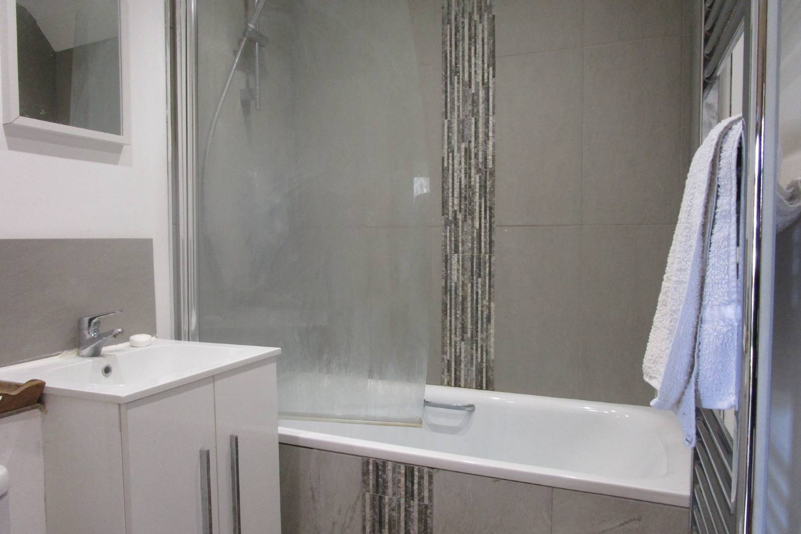 Keysoe Row Chapel, Keysoe Row East, Keysoe, Bedford, MK44 2JB