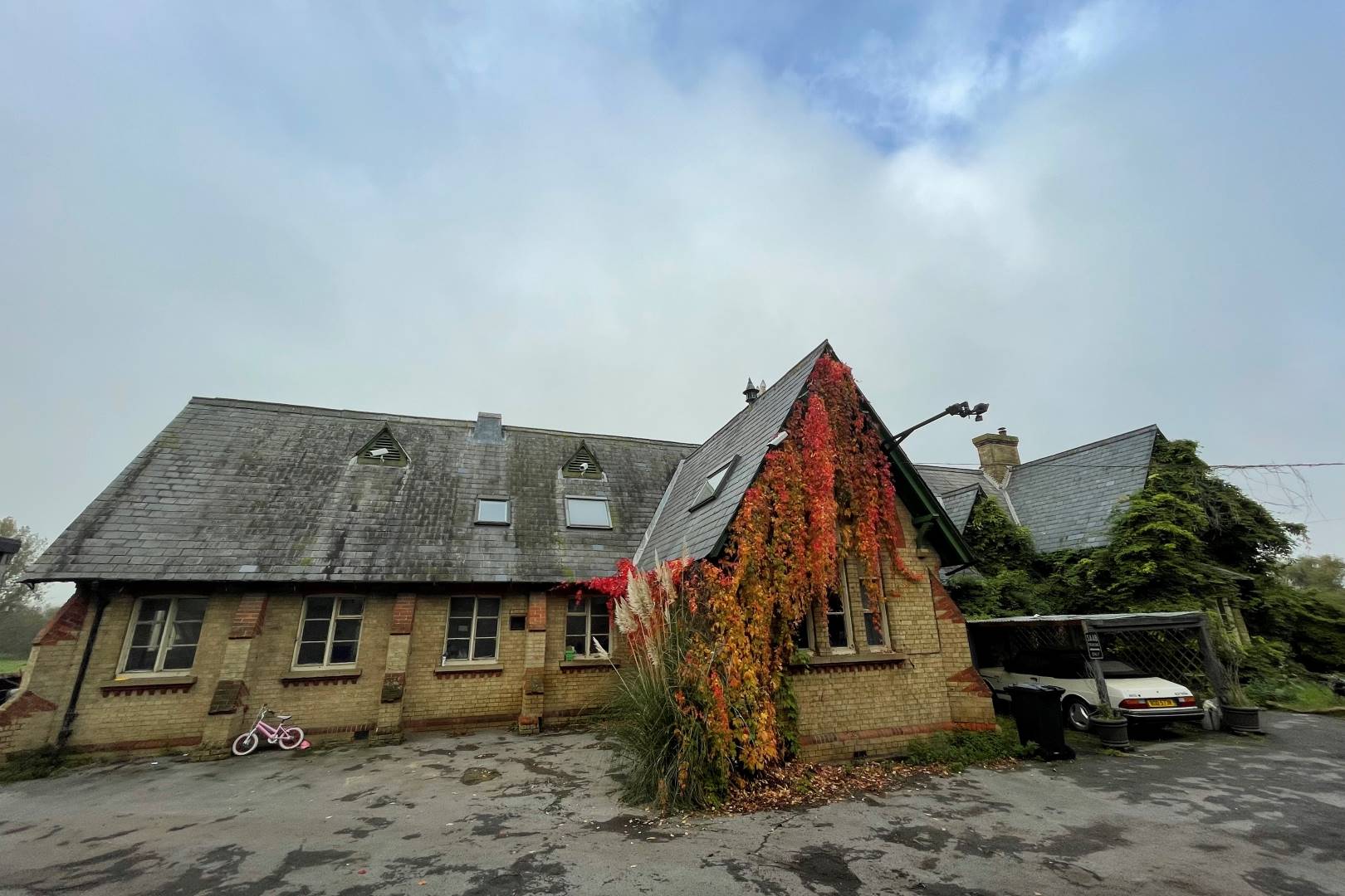 Old School House, 21 Church Street, Tempsford, Sandy, SG19 2AW