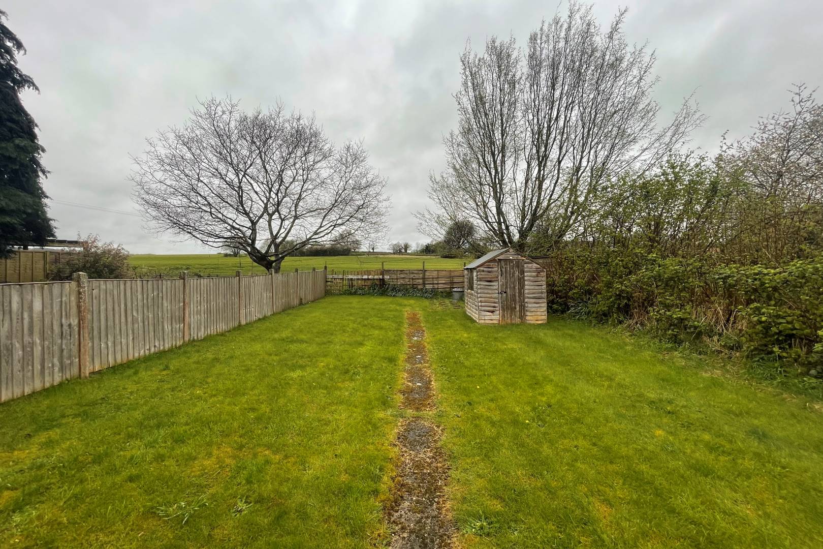 34 Trooper Road, Aldbury, Tring, HP23 5RW