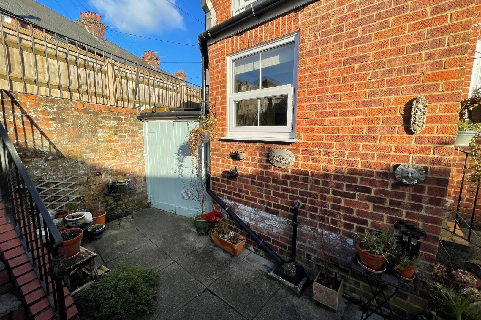 Woodview, Church Path, Lane End, High Wycombe, HP14 3HE