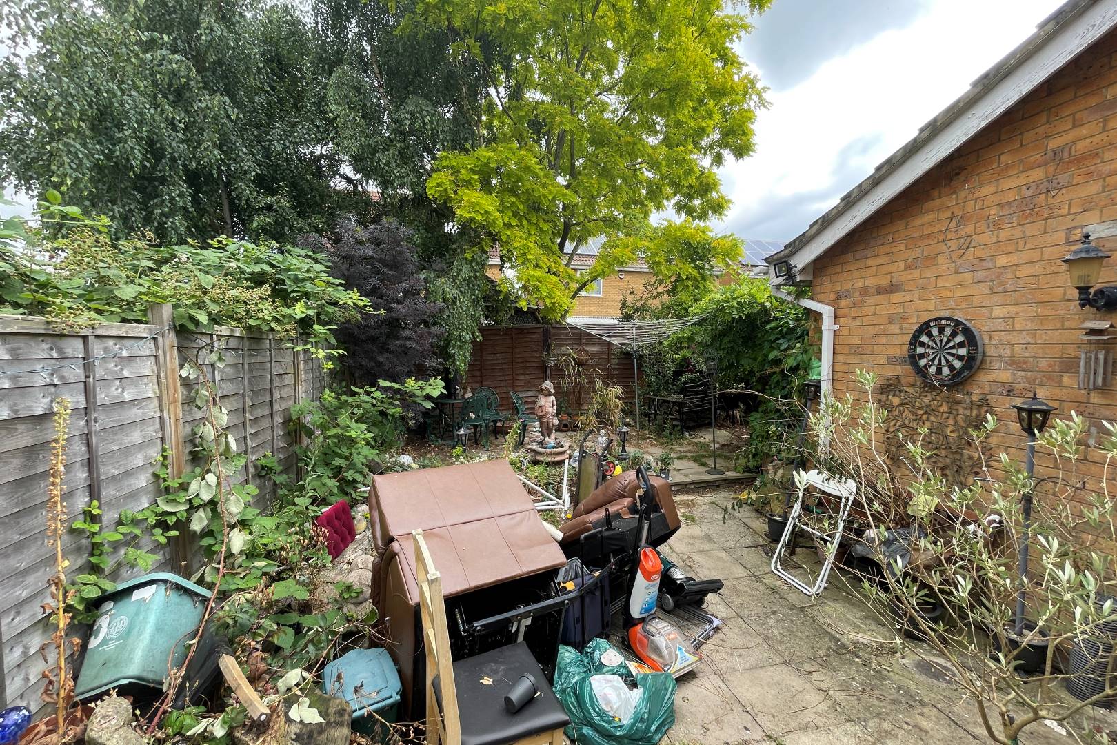 57 Aintree Drive, Rushden, NN10 0YS