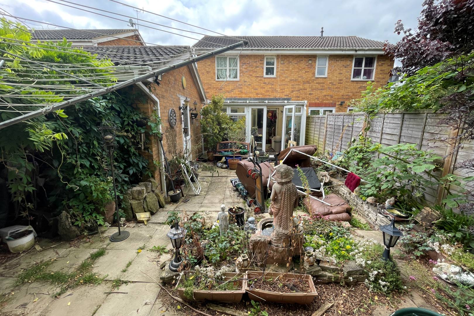 57 Aintree Drive, Rushden, NN10 0YS