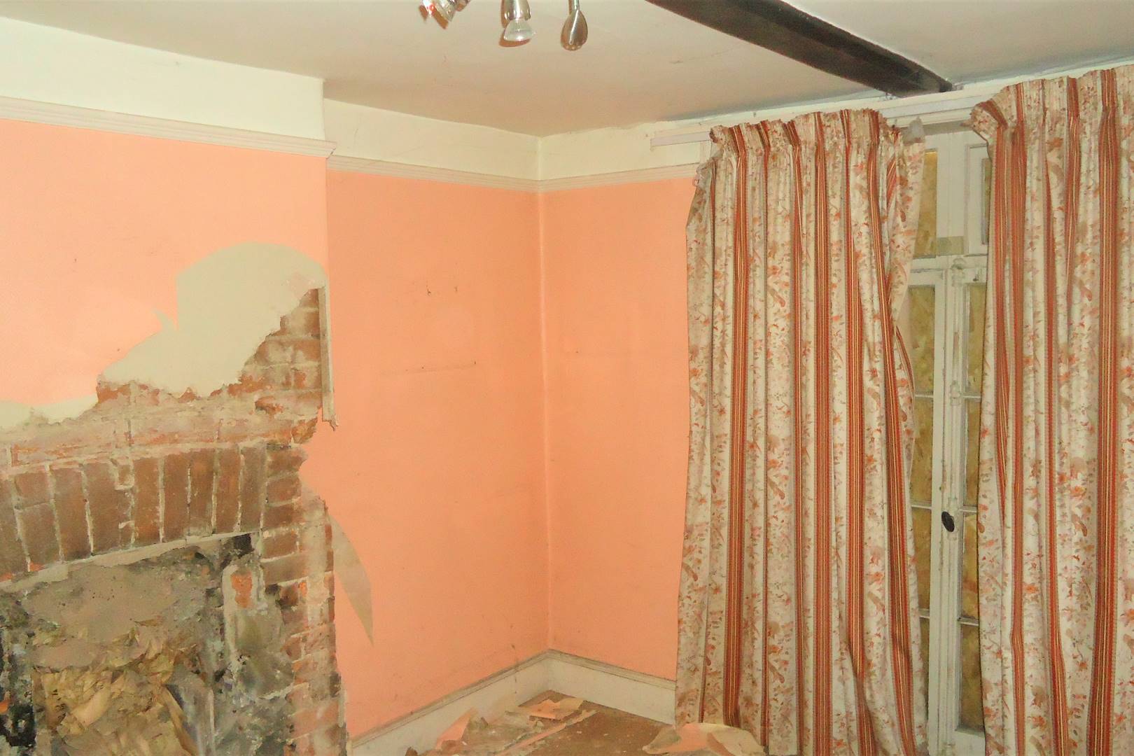 2 Lansdowne Road, Bedford, MK40 2BU