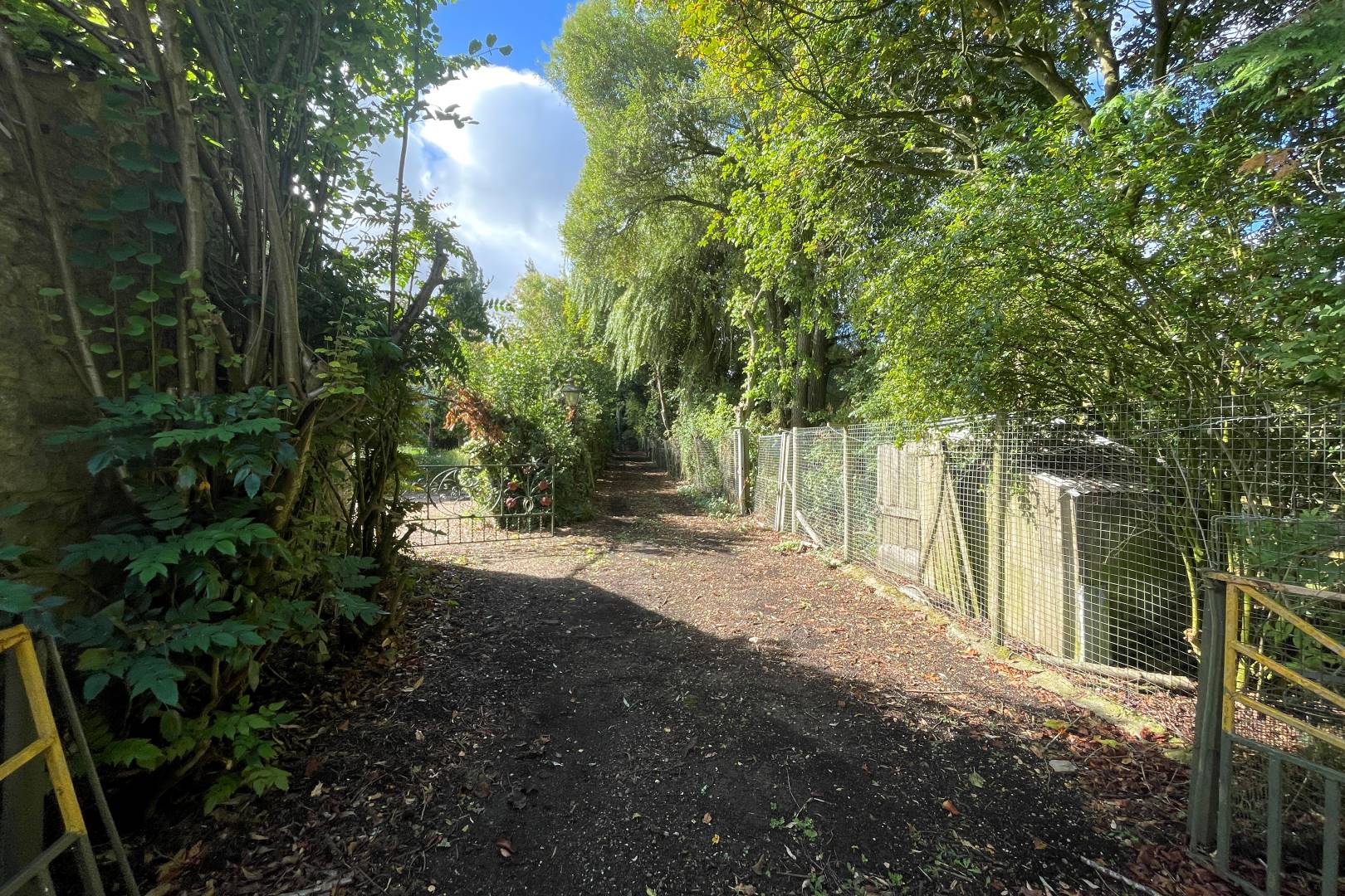 Barns, Land and Wood, Nash Road, Thornborough, Buckingham, MK18 2DP