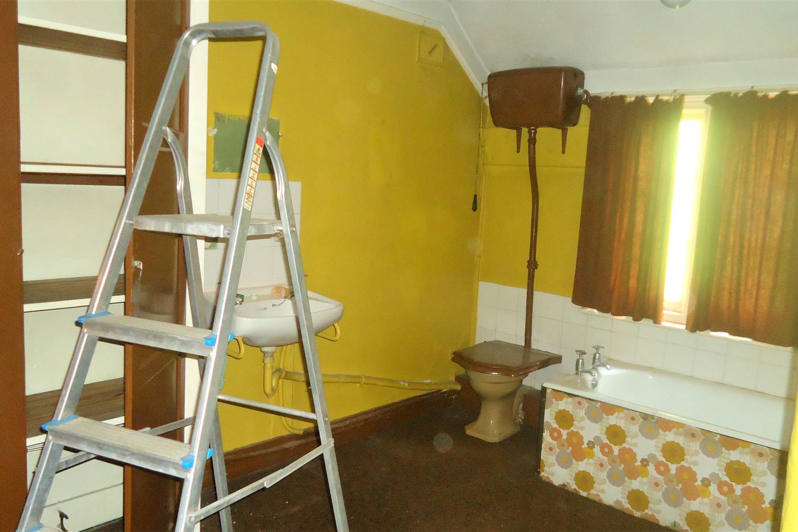 2 Lansdowne Road, Bedford, MK40 2BU