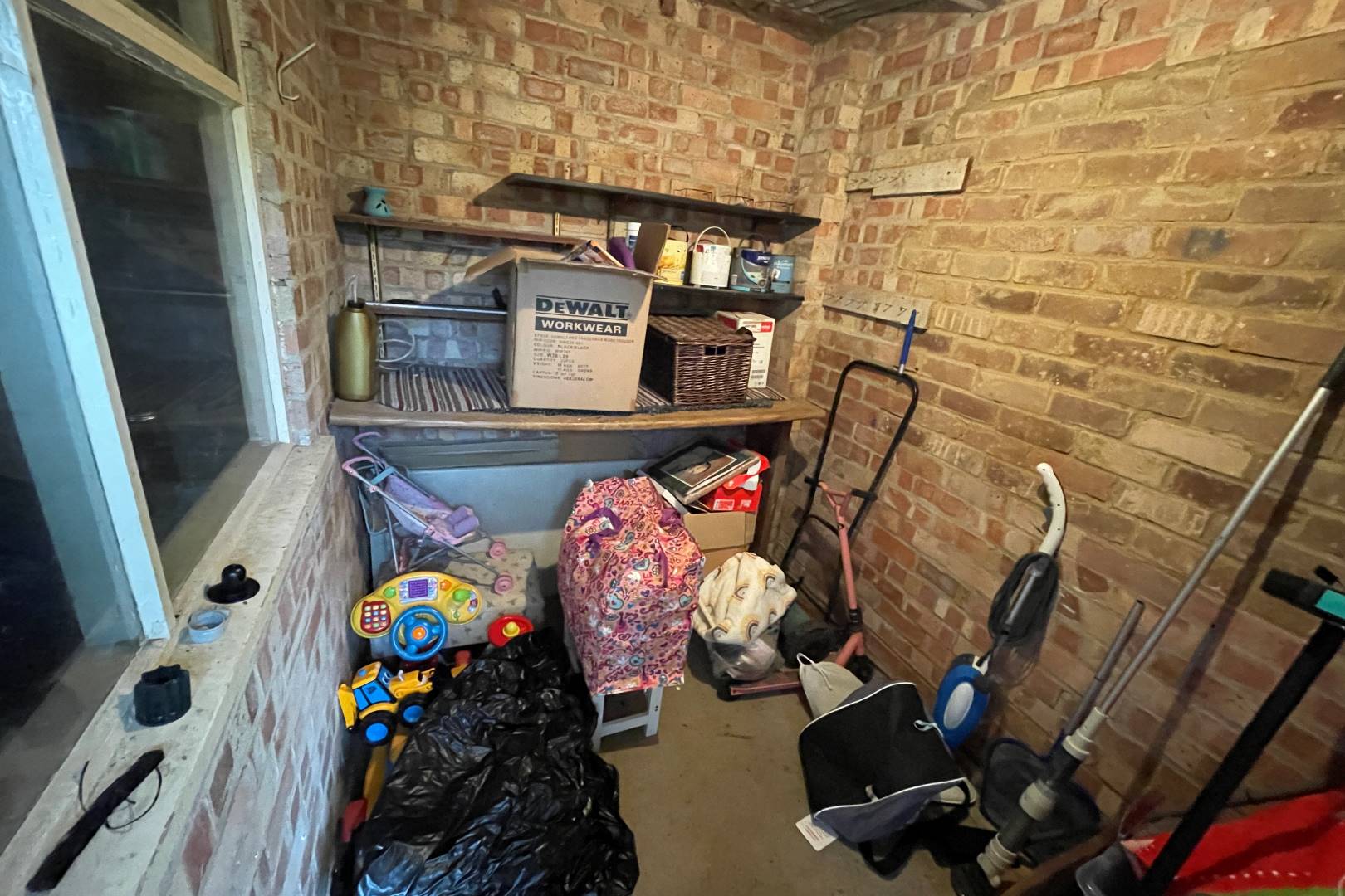 16 Park Avenue, Rushden, NN10 9NP