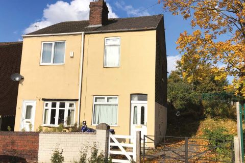 Property for auction in South Yorkshire)