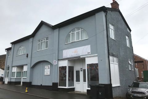 Property for auction in Derbyshire)