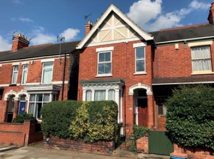 Property for auction in North Lincolnshire)