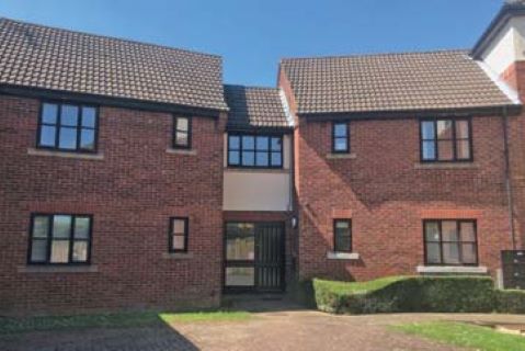 Property for auction in Northamptonshire)