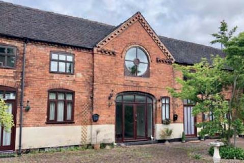 Property for auction in Derbyshire)