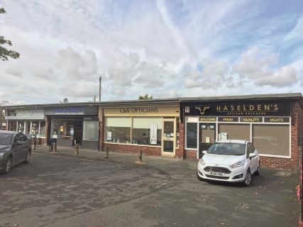 Property for auction in Cheshire)