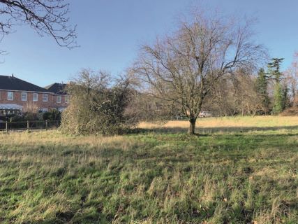 Property for auction in Hampshire)