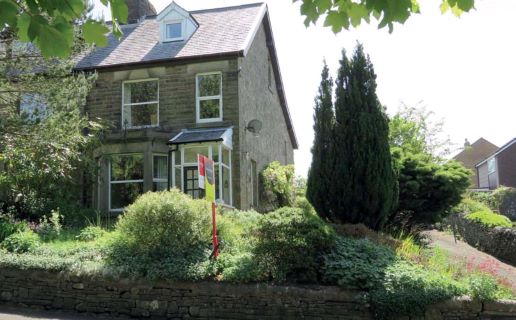 Property for auction in Derbyshire)