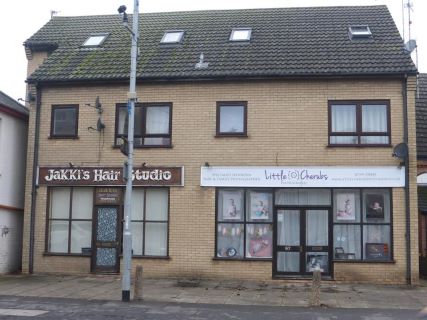 Property for auction in Cambridgeshire)