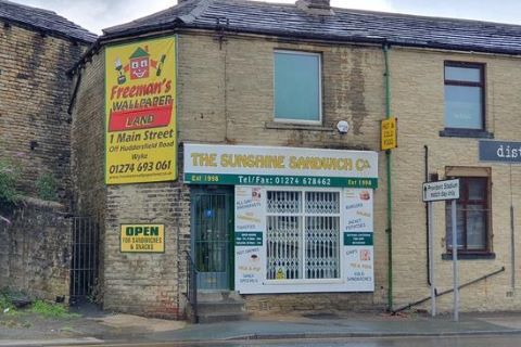 Property for auction in West Yorkshire)
