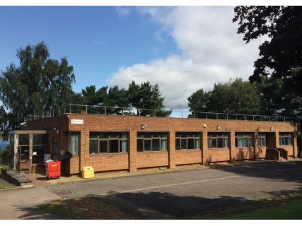 Property for auction in Northamptonshire)