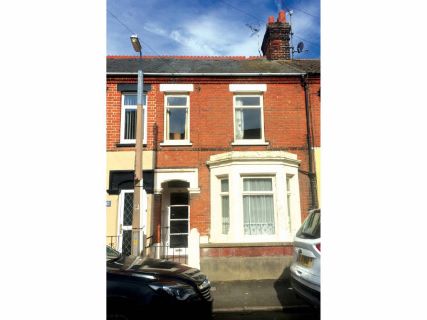 Property for auction in Essex)