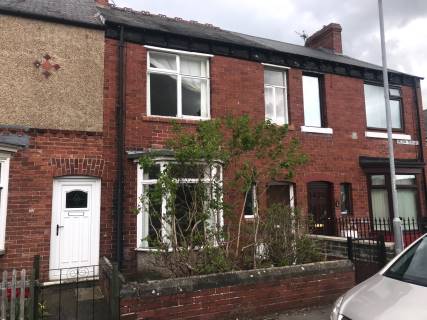 Property for auction in County Durham)