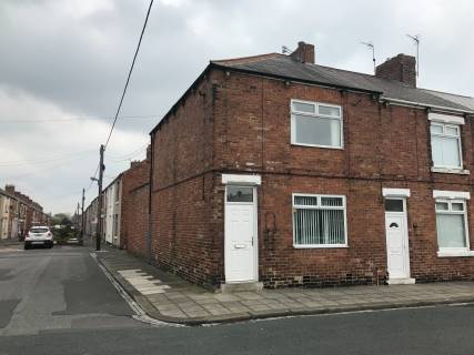 Property for auction in County Durham)