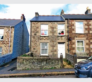 Property for auction in Cornwall)