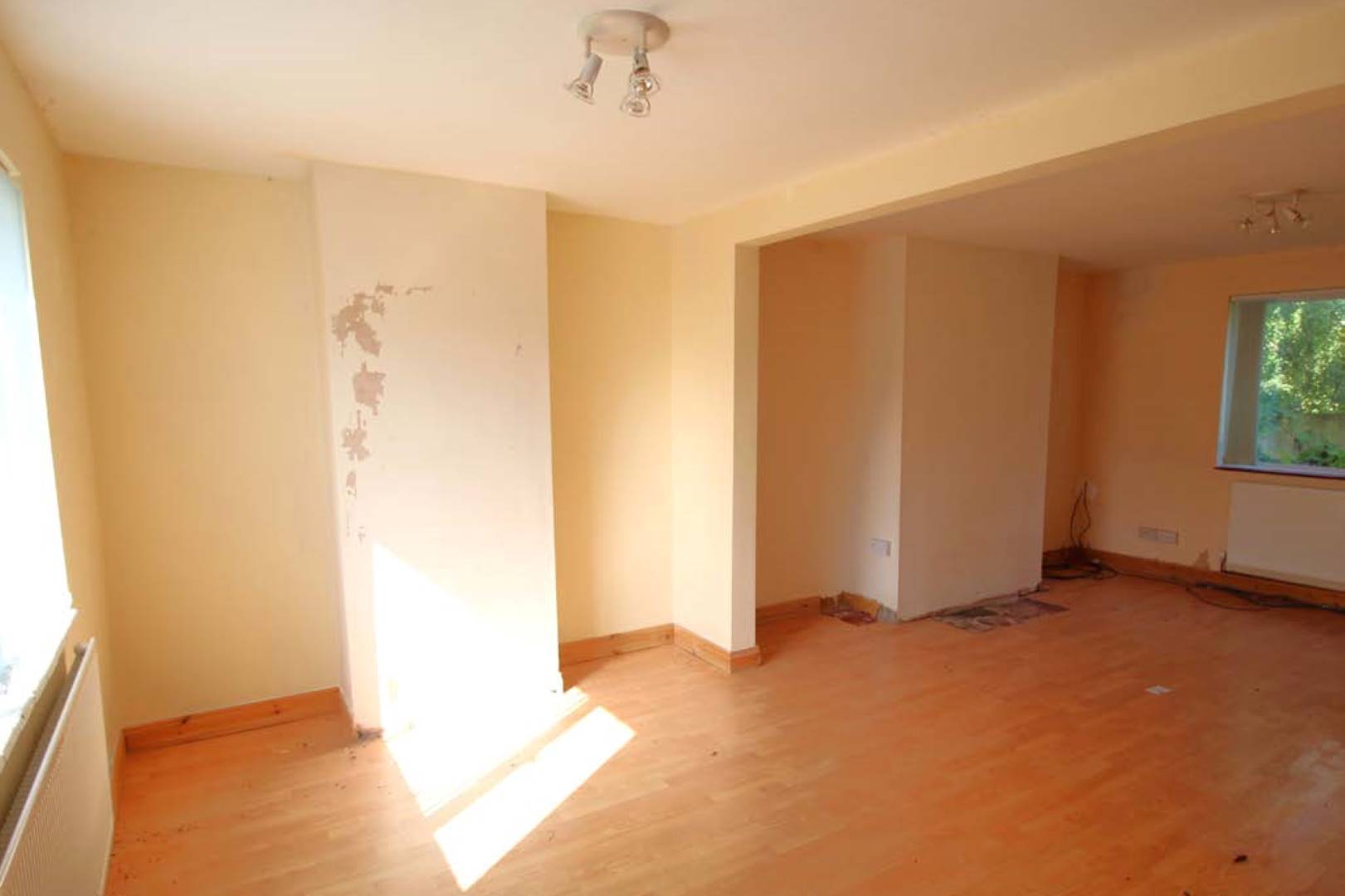 118 Bronywaun, Chirk, Wrexham, LL14 5PW