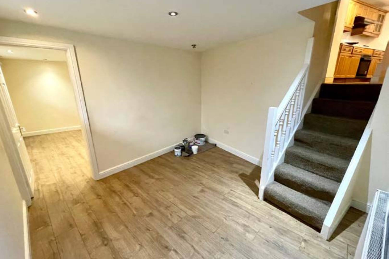 1 Gwyndy, Queen Street, Llangollen, LL20 8LL