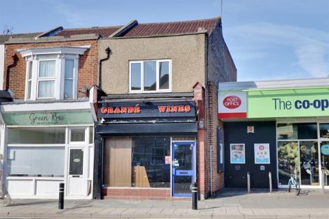 Property for auction in Hampshire)