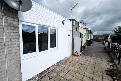 Property for auction in Avon)
