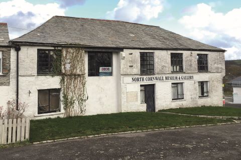 Property for auction in Cornwall)
