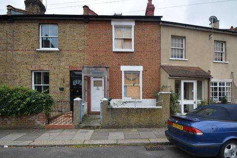 Property for auction in Middlesex)