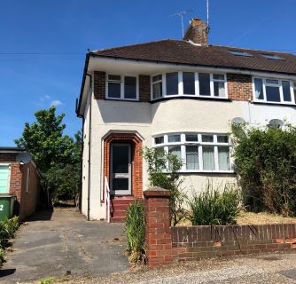Property for auction in West Sussex)