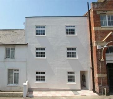 Property for auction in East Sussex)